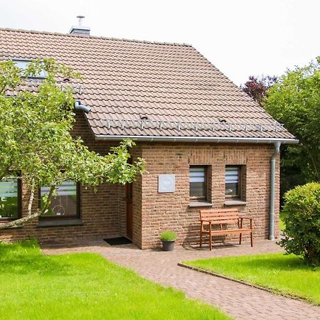 Ferienhaus Eifelnest Scheid  ภายนอก รูปภาพ